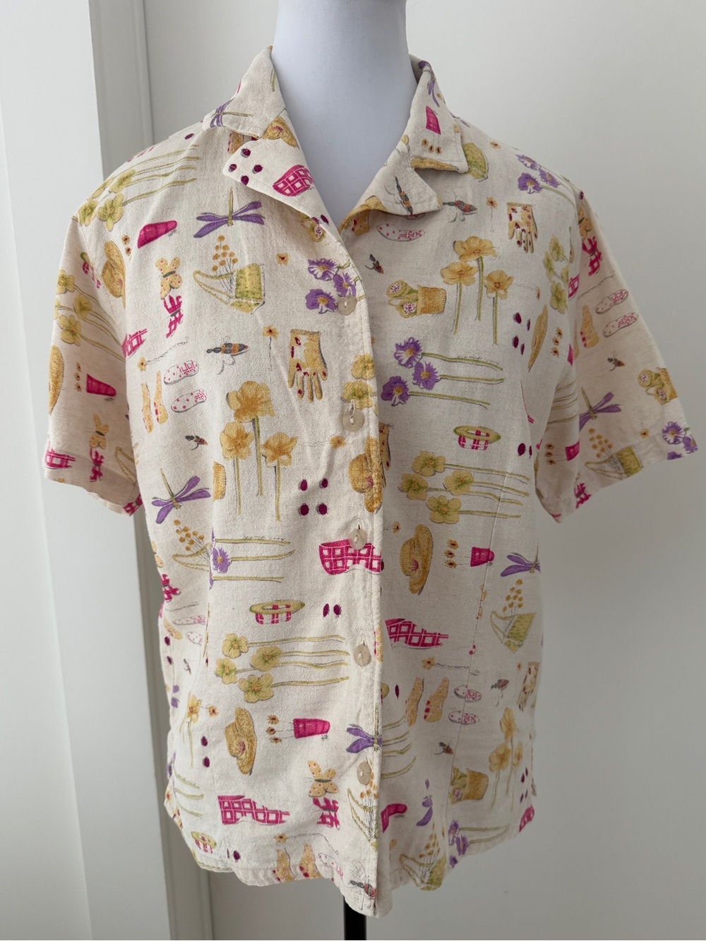 TABI INTERNATIONAL Vintage Camp Shirt Linen Blend Button Front Garden Print 90’s